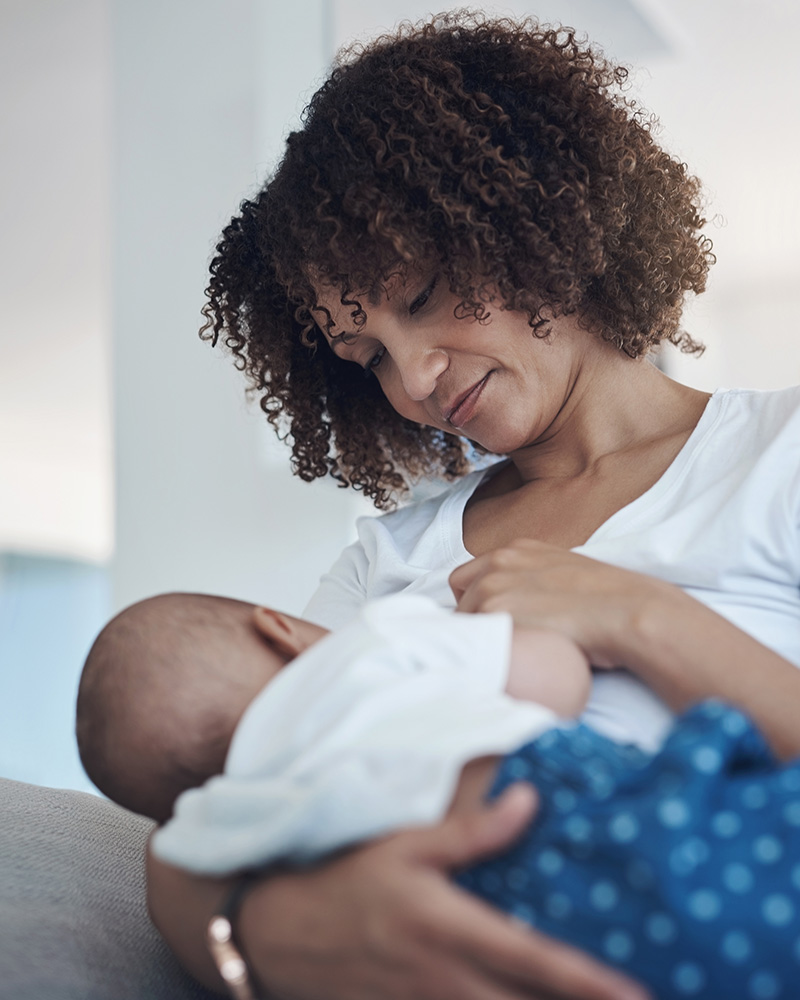 what-to-expect-postpartum-lactation-consultation